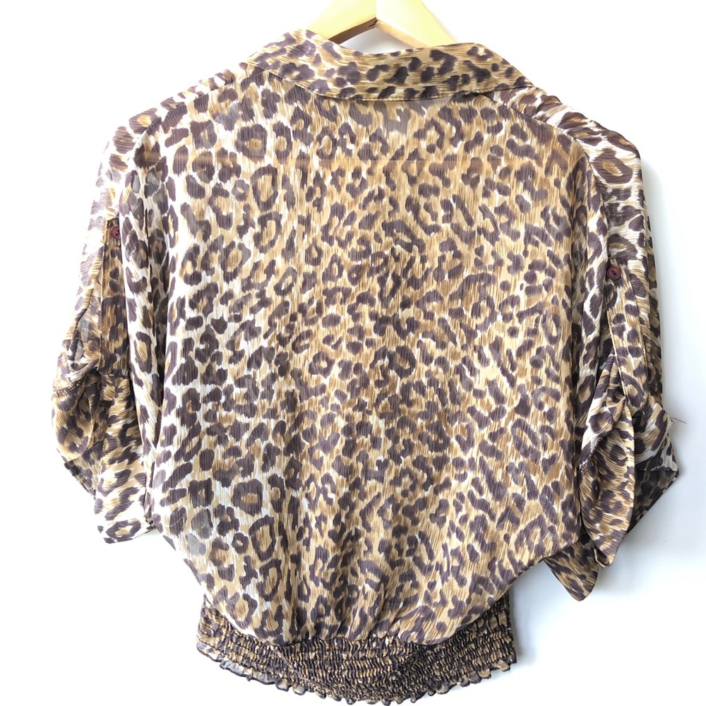 Forever 21 Woman's Animal Print Top - Picture 2 of 13